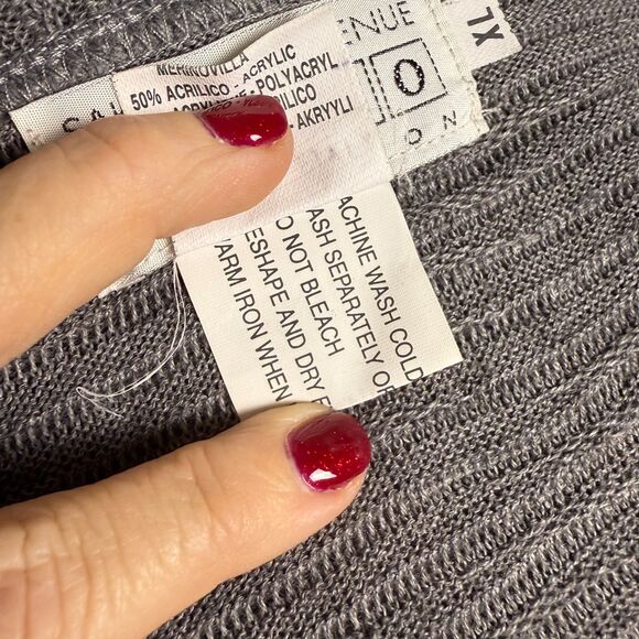 Saks Fifth Avenue NWT VINTAGE Folio Collection Merino Wool Blend Sweater Set - Picture 14 of 15